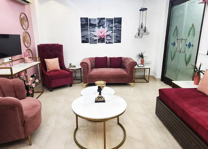 Premium Luxurious 2Bhk With Big Rooms 10
