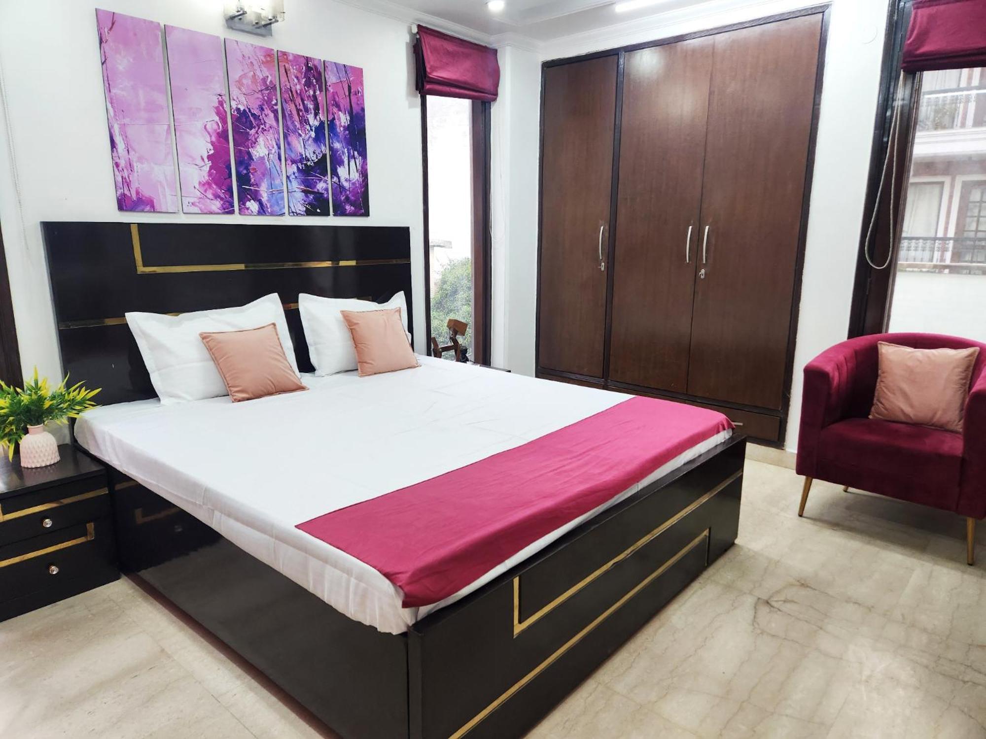 Apartment Premium Luxurious 2bhk With Big 10