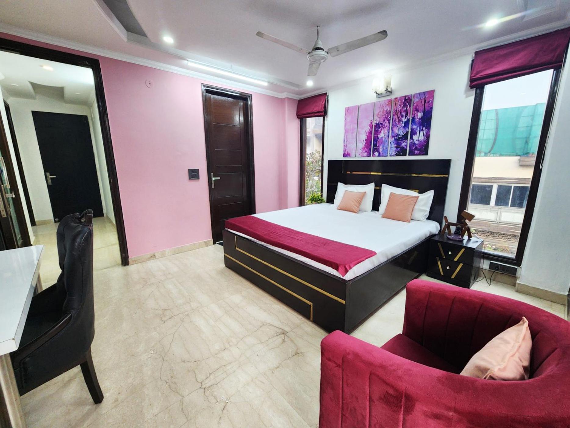 Premium Luxurious 2bhk With Big 10 Apartment
