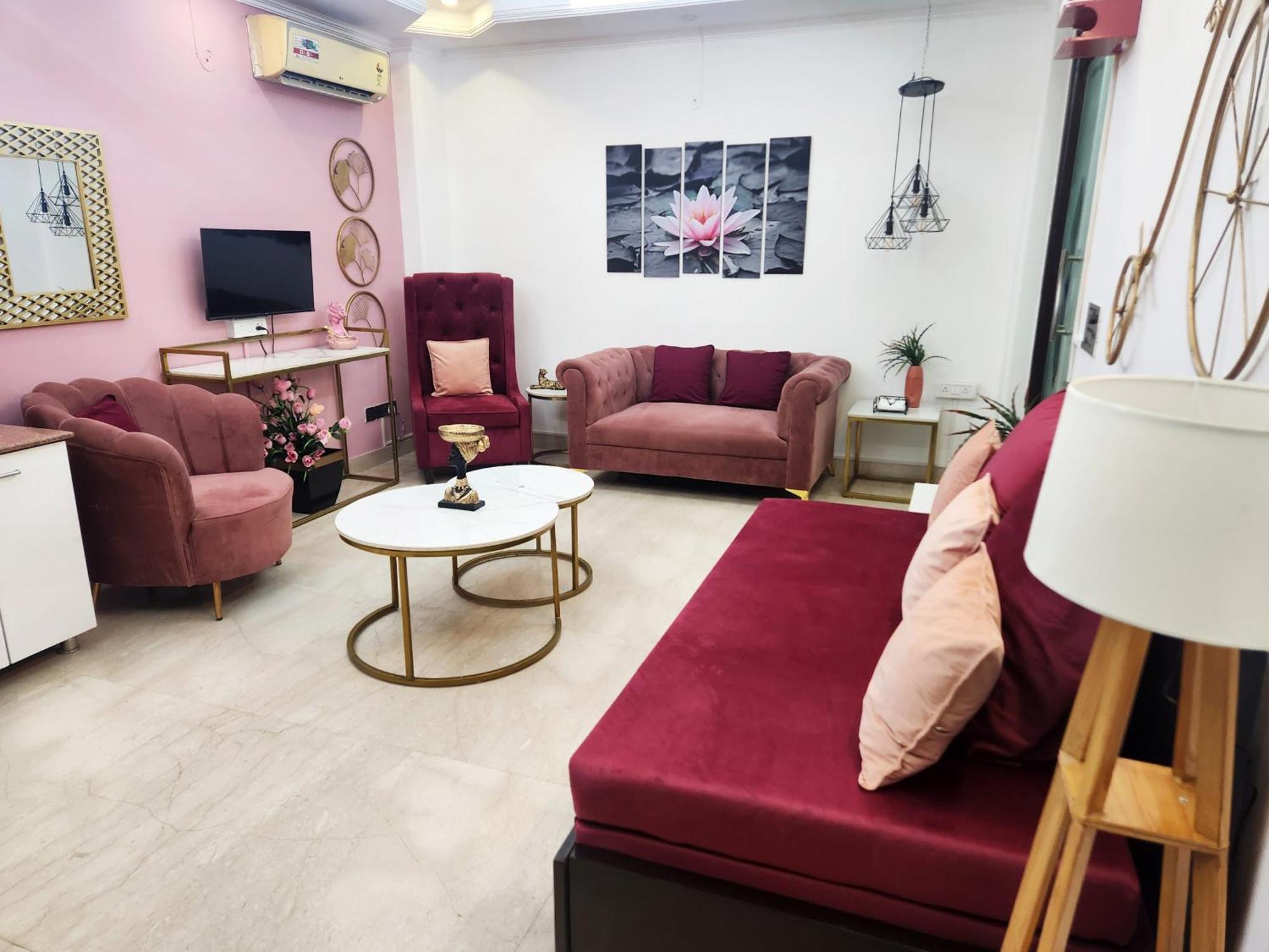 Premium Luxurious 2bhk With Big 10