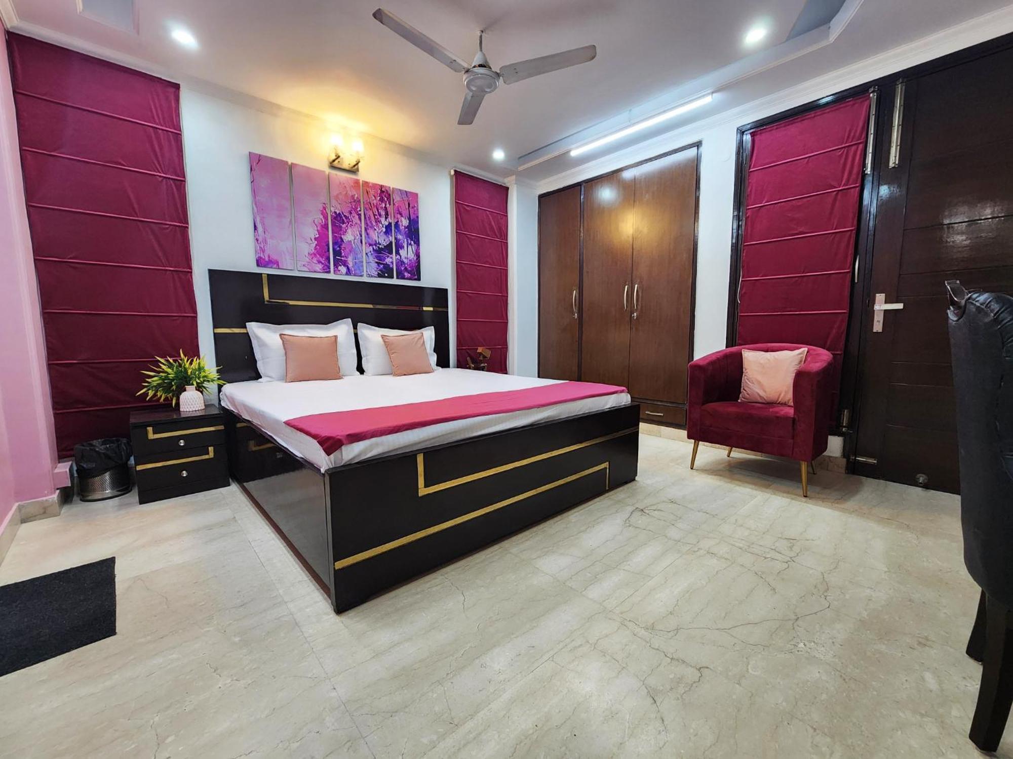 Premium Luxurious 2bhk With Big 10 *