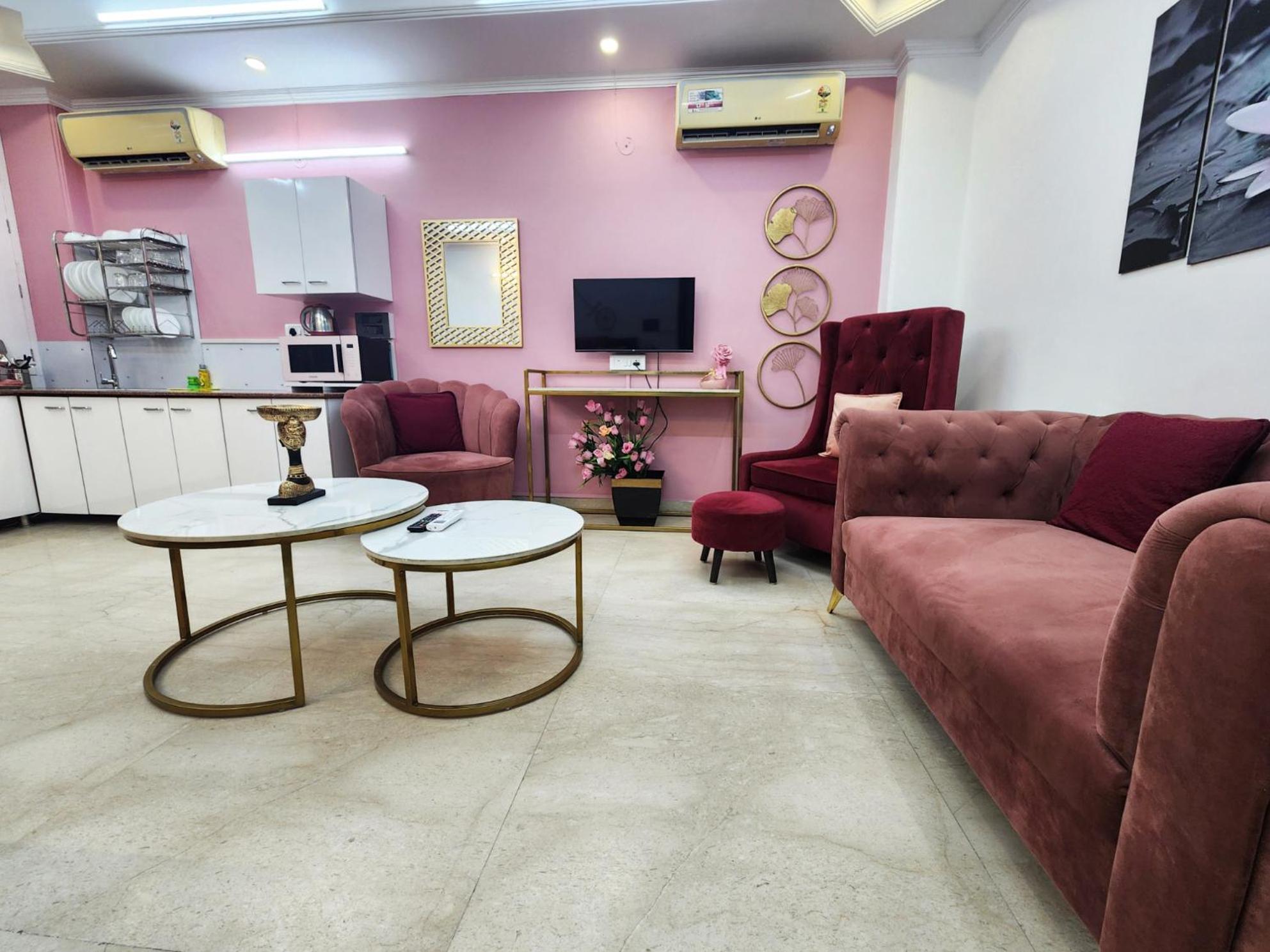 Premium Luxurious 2bhk With Big 10 Apartment